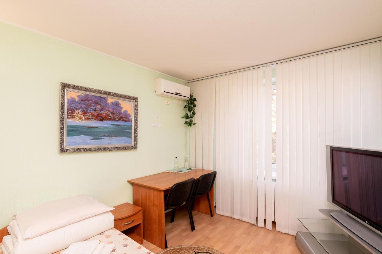 Elektromash Hotel Tiraspol Dış mekan fotoğraf